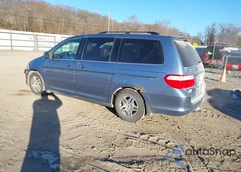 2005 Honda Odyssey Ex z USA, uszkodzony, nr VIN 5FNRL38485B058857